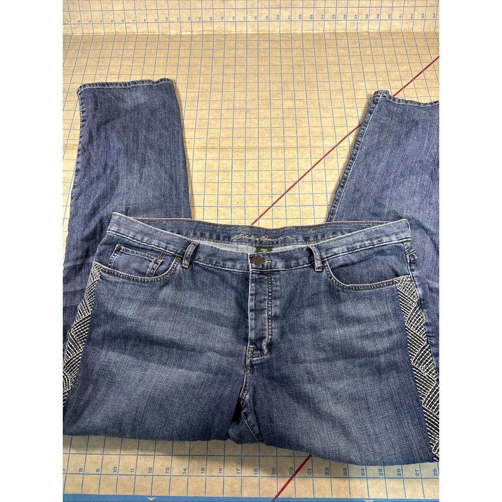 Eddie Bauer Women's Embroidered "Boyfriend" Jeans Size 20 - Picture 2 of 15